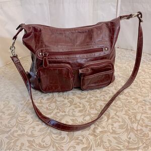 Multisac Crossbody Large Handbag Many Compartments Vegan Leather NWOT Gorgeous